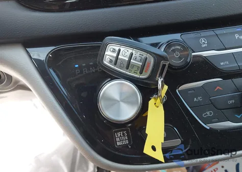 2018 Chrysler Pacifica Touring Plus z USA, uszkodzony, nr VIN 2C4RC1FG3JR126109